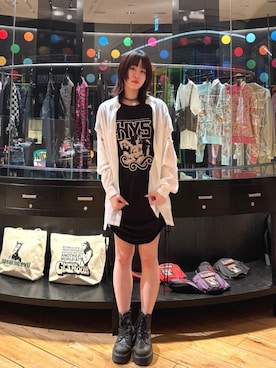 「シャツ 」｜「アイテム（ワンピース/ドレス）」を使った、ユウさん（レディース・168cm）の春コーディネート