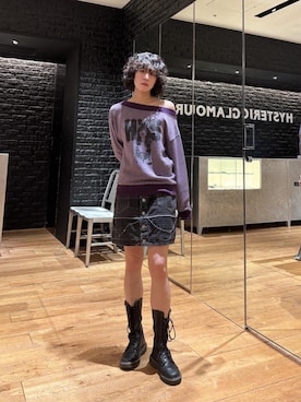 「アイテム（デニムスカート）」を使った、ユウさん（レディース・168cm）の秋コーディネート