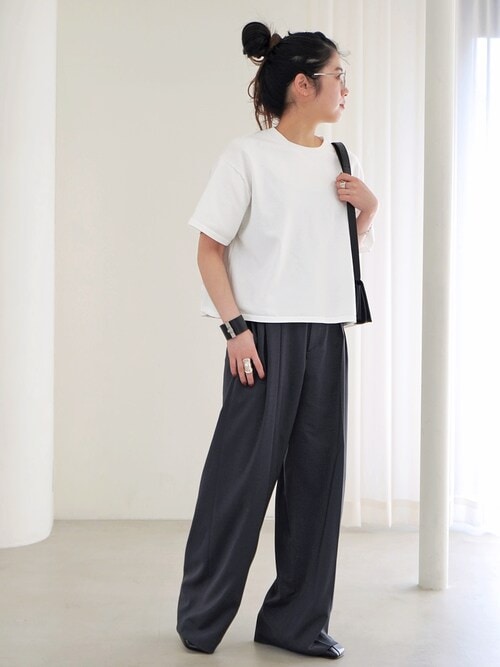 エーピーストゥディオAP STUDIO センタープレスクロップドパンツ PANTS | AP STUDIO｜AP STUDIO（エーピーストゥディオ）｜ブログ