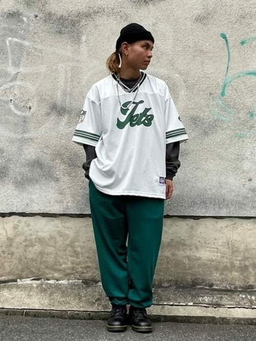 Wego Staffwegoさんのtシャツ カットソーを使ったコーディネート Zozotown