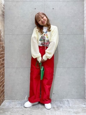 「アイテム（カーゴパンツ、レッド系）」を使った、WEGOさん（レディース・155cm）の春コーディネート