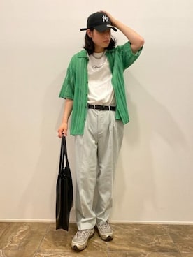 「LUCY（ルーシー）のアイテム（スラックス）」を使った、WEGOさん（メンズ・174cm）の春コーディネート