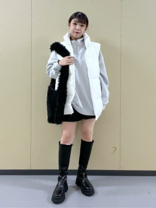 ST-144]Veritecoeur(ヴェリテクール) ベスト Uネック ウール 前開き