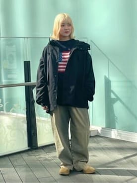 「アイテム（デニムパンツ、レッド系）」を使った、WEGOさん（レディース・157cm）の冬コーディネート