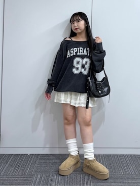 「アイテム（ソックス/靴下）」を使った、WEGOさん（レディース・147cm）の秋コーディネート