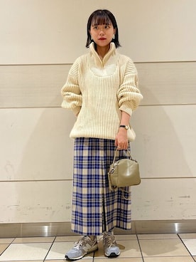「New Balance」｜新谷さん（レディース・157cm）の秋コーディネート