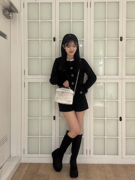 「MAJESTIC LEGON（マジェスティックレゴン）のバックリボン厚底ロングブーツ（ブーツ、ブラック系）」を使った、naaatsumi00さん（レディース・162cm）の秋コーディネート