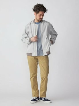 「SHIPS（シップス）のアイテム（ブルゾン）」を使った、佐藤さん（メンズ・173cm）の春コーディネート