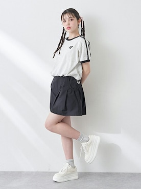 「キュロット」｜「アイテム（Tシャツ/カットソー）」を使った、Lovetoxicさん（キッズ・159cm）の春コーディネート