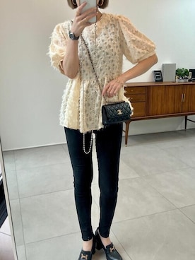 「Re:EDIT（リエディ）の[Re:EDIT×星玲奈][星玲奈さんコラボ]パフスリーブシアーフェザーペプラムブラウス」を使った、yukikoさんのコーディネート