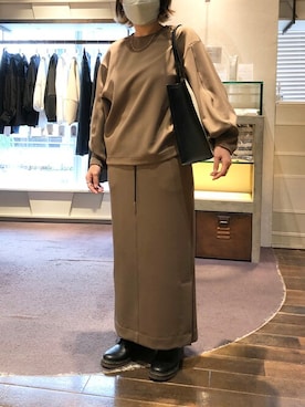 「EUCLAID（エウクレイド）のアイテム（スカート）」を使った、EUCLAID Staffさん（レディース・152cm）の秋コーディネート