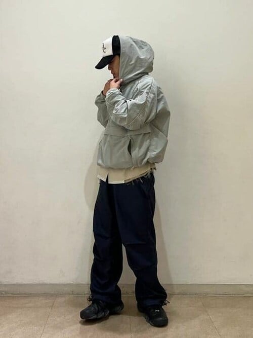 BEAMS MENBEAMSさんのナイロンジャケットを使ったコーディネート  
