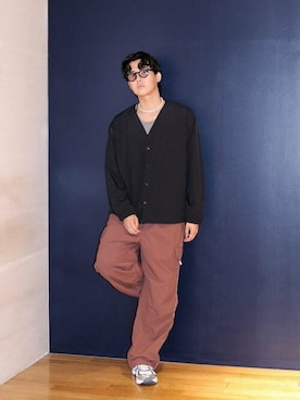 「BEAMS（ビームス）のアイテム（カーディガン/ボレロ）」を使った、BEAMSさん（メンズ・179cm）の秋コーディネート