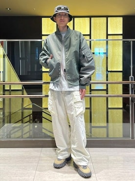 「NULL（ヌル）のアイテム」を使った、BEAMSさん（メンズ・174cm）の春コーディネート
