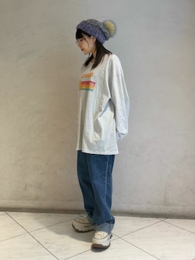 「アイテム（ニットキャップ/ビーニー、パープル系）」を使った、ca4laさん（レディース・155cm）の冬コーディネート