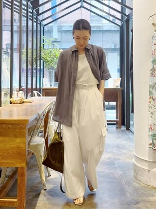 ラミーリネン前後 オーバーシャツを使った人気ファッション 