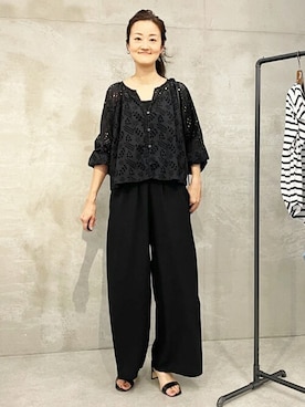 「BEARDSLEY」｜「アイテム（スラックス）」を使った、BEARDSLEYさん（レディース・166cm）の夏コーディネート