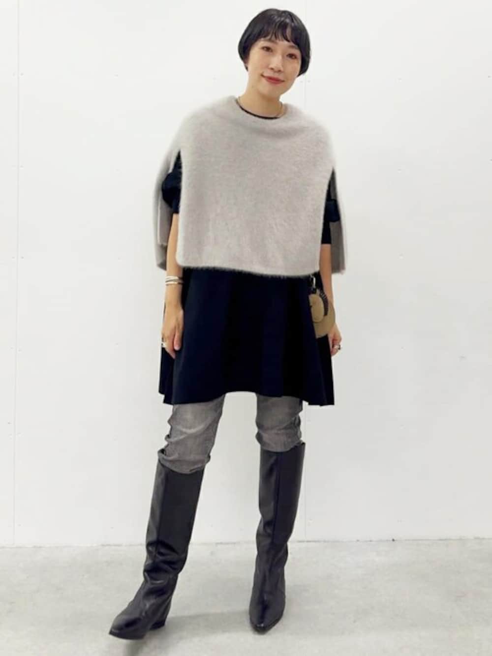 BEARDSLEY グレーチュニックニット 美品】BEARDSLEY ビアズリー モヘアルーズニット長袖ニット グレー