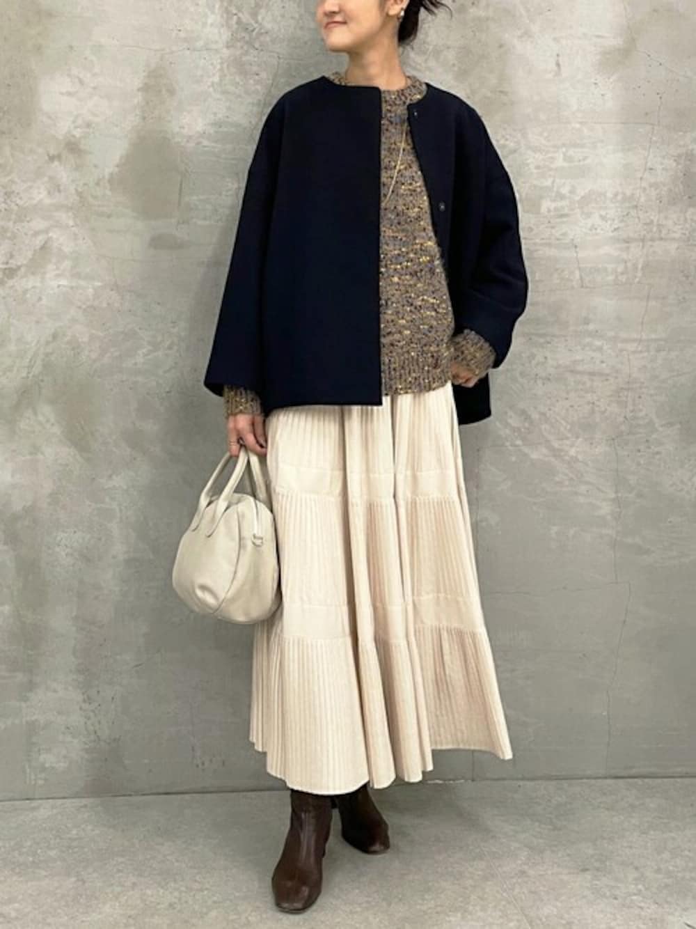 「ゆったり、体型カバー、ビアズリー、BEARDSLEY」｜「BEARDSLEYのカラーネップニット（ニット/セーター、イエロー系）」を使った、BEARDSLEYさん（レディース・166cm）の秋コーディネートの1枚目の写真