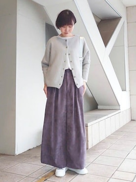 「アイテム（ボディバッグ/ウエストポーチ、シルバー系）」を使った、BEARDSLEYさん（レディース・164cm）の秋コーディネート