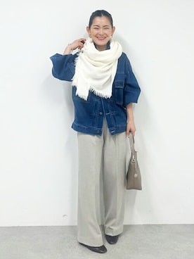 「BEARDSLEY」｜「アイテム（デニムジャケット）」を使った、BEARDSLEYさん（レディース・158cm）の秋コーディネート