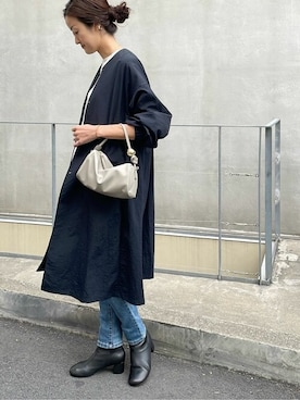 「BEARDSLEY」｜「アイテム（ノーカラーコート）」を使った、BEARDSLEYさん（レディース・166cm）の冬コーディネート