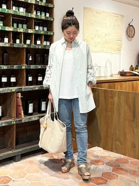 「BEARDSLEY」｜「アイテム（サンダル）」を使った、BEARDSLEYさん（レディース・154cm）の春コーディネート