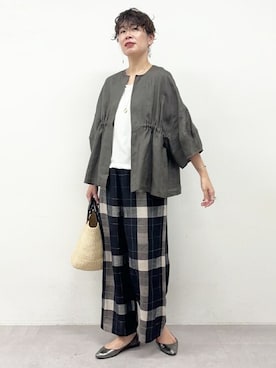 「BEARDSLEY」｜「アイテム（ブルゾン）」を使った、BEARDSLEYさん（レディース・171cm）の春コーディネート