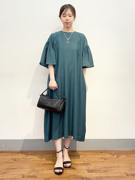「リヴェタート」｜「アイテム（ワンピース/ドレス）」を使った、BEARDSLEYさん（レディース・158cm）の春コーディネート
