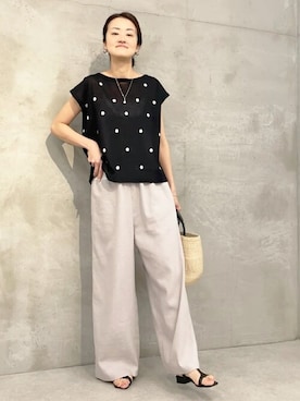 「BEARDSLEY」｜「アイテム（サンダル）」を使った、BEARDSLEYさん（レディース・166cm）の春コーディネート