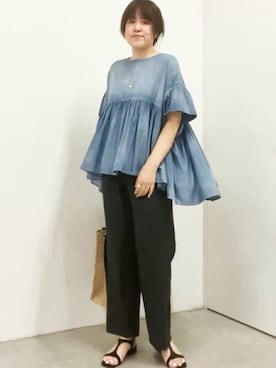 「BEARDSLEY」｜「アイテム（サンダル）」を使った、BEARDSLEYさん（レディース・160cm）の春コーディネート