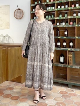 「BEARDSLEY」｜「アイテム（アクセサリー）」を使った、BEARDSLEYさん（レディース・158cm）の春コーディネート