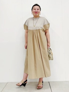 「BEARDSLEY」｜「アイテム（アクセサリー）」を使った、BEARDSLEYさん（レディース・158cm）の春コーディネート