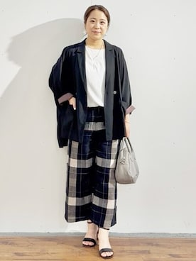 「BEARDSLEY」｜「アイテム（ジャケット/アウター）」を使った、BEARDSLEYさん（レディース・153cm）の春コーディネート