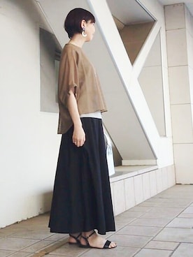 「BEARDSLEY」｜「アイテム（アクセサリー）」を使った、BEARDSLEYさん（レディース・164cm）の春コーディネート