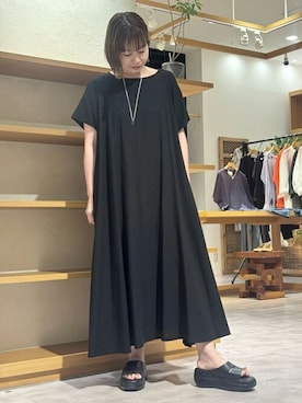 「BEARDSLEY」｜「アイテム（アクセサリー）」を使った、BEARDSLEYさん（レディース・160cm）の春コーディネート