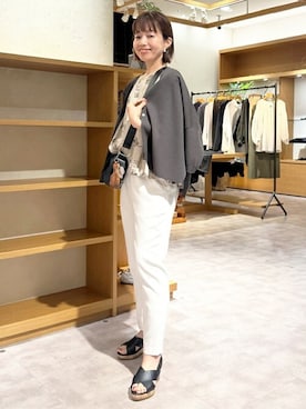「BEARDSLEY」｜「アイテム（パンツ）」を使った、BEARDSLEYさん（レディース・160cm）の夏コーディネート
