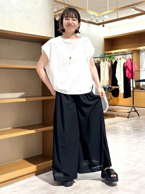 お値下げ！ビアズリー　BEARDSLEY   バギーパンツ セール】タックバギーパンツ（その他パンツ）｜BEARDSLEY