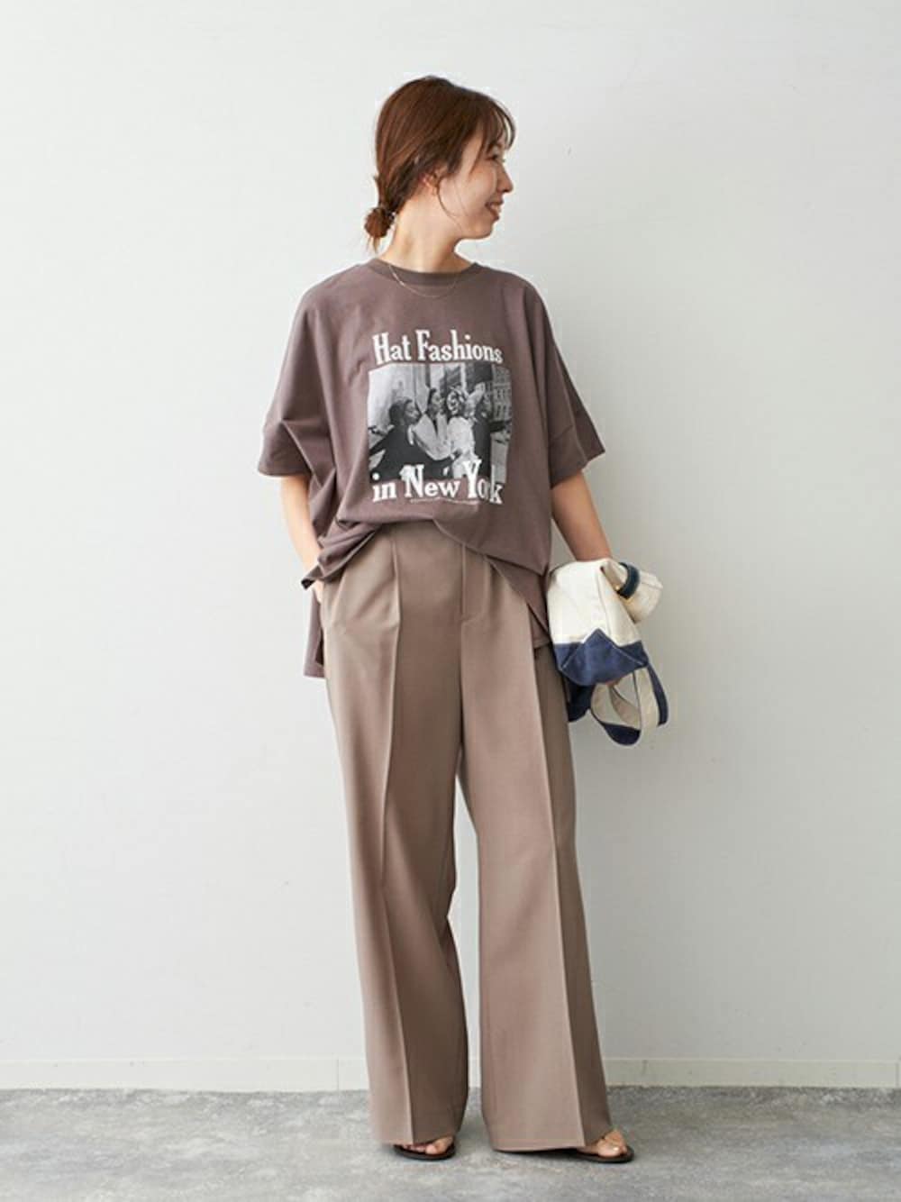「カットソー、ss、fashion、ワイドパンツ、GOOD ROCK SPEED、スピック＆スパン、WOMEN、Spick & Span(Spick & Span)」｜「Spick & Spanのウーステッドワイドパンツ（スラックス、ベージュ系）」を使った、さく*さん（レディース・161cm）の夏コーディネートの1枚目の写真