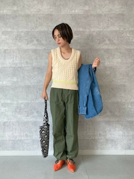 「ニットベスト」｜「アイテム（サロペット/オーバーオール）」を使った、ROSE BUD STAFFさん（レディース・154cm）の秋コーディネート