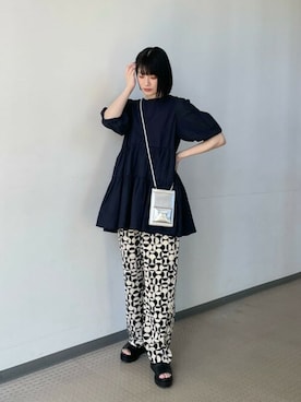 「CHIGNON（シニヨン）のアイテム（パンツ）」を使った、ROSE BUD STAFFさん（レディース・162cm）の春コーディネート