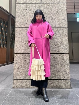 「アイテム（その他アウター、ピンク系）」を使った、ROSE BUD STAFFさん（レディース・159cm）の秋コーディネート