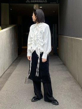 「CHIGNON（シニヨン）のアイテム（パンツ）」を使った、ROSE BUD STAFFさん（レディース・162cm）の冬コーディネート