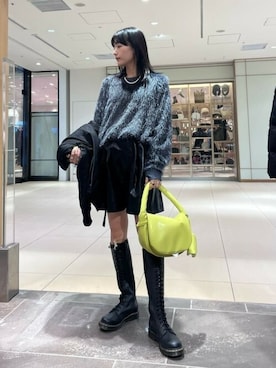 「アイテム（MA-1）」を使った、ROSE BUD STAFFさん（レディース・159cm）の冬コーディネート