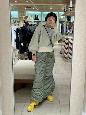 「CHIGNON（シニヨン）のアイテム（スカート）」を使った、ROSE BUD STAFFさん（レディース・162cm）の春コーディネート
