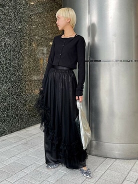 「CHIGNON（シニヨン）のアイテム（パンツ）」を使った、ROSE BUD STAFFさん（レディース・166cm）の秋コーディネート