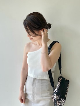 「SASKIA DIEZ（サスキアディッツ）のアイテム（アクセサリー）」を使った、wg_sato(Whim Gazette AOYAMA)さん（レディース・156cm）の春コーディネート