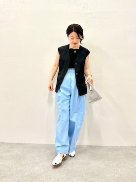 「Luca Grossi（ルーカグロッシ）のアイテム（サンダル）」を使った、wg_sato(Whim Gazette AOYAMA)さん（レディース・156cm）の春コーディネート