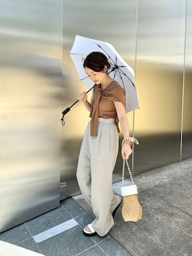 「アイテム（折りたたみ傘）」を使った、wg_sato(Whim Gazette AOYAMA)さん（レディース・156cm）の春コーディネート