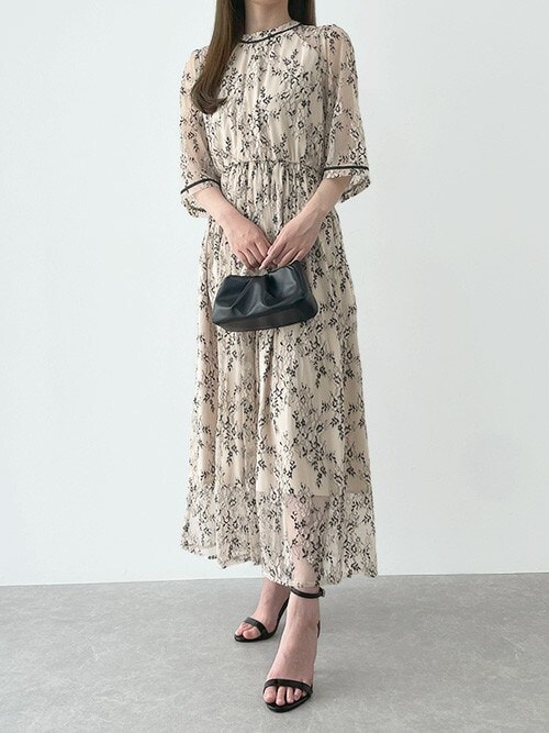 BLUEEASTドレス バックリボンレース パーティードレス ピンクベージュ S BLUEEAST ドレス バックリボンレースパーティードレス